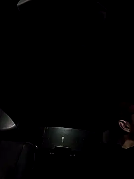 Snapshot of uberdot chatting on October 15, 2025, 6:33 am uberdot online show from October 15, 2025, 6:33 am