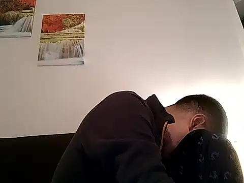 Snapshot of PerroDemonioHot chatting on April 2, 2026, 3:02 am PerroDemonioHot online show from April 2, 2026, 3:02 am