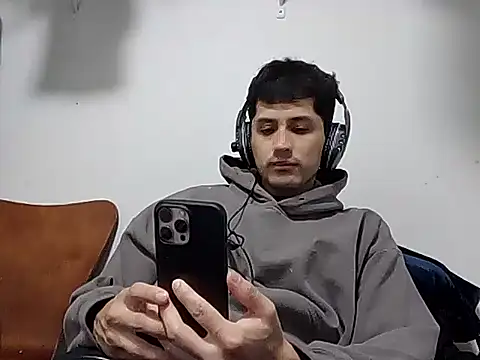 PerroDemonioHot online show from January 19, 2026, 3:54 am