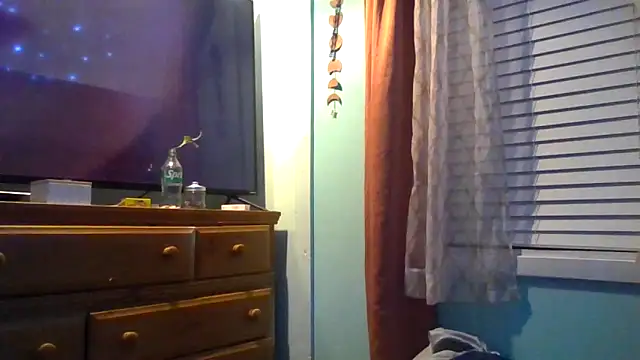 hunybunz69 online show from March 2, 2025, 8:05 am