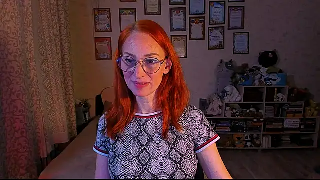 Snapshot of red_rocco chatting on February 27, 2025, 7:04 pm red rocco online show from February 27, 2025, 7:04 pm