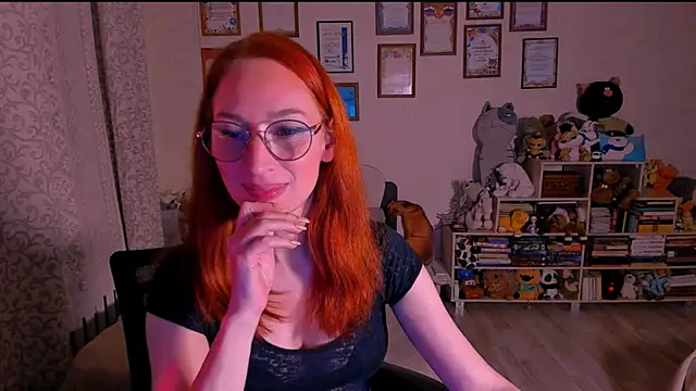 Snapshot of red_rocco chatting on March 14, 2025, 7:44 pm red rocco online show from March 14, 2025, 7:44 pm