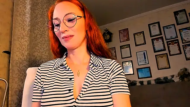 Snapshot of red_rocco chatting on November 23, 2025, 5:34 pm red rocco online show from November 23, 2025, 5:34 pm