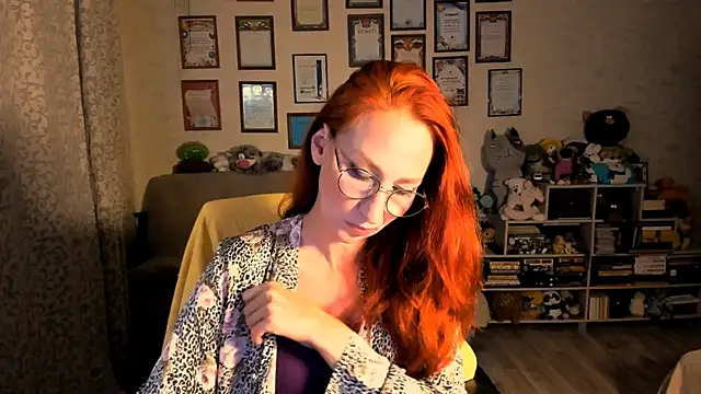 Snapshot of red_rocco chatting on October 17, 2025, 3:47 pm red rocco online show from October 17, 2025, 3:47 pm