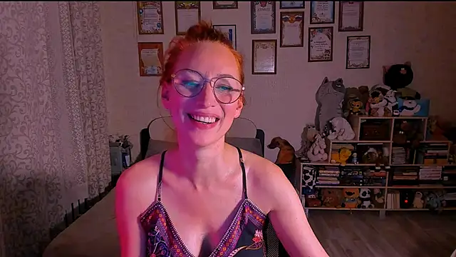 Snapshot of red_rocco chatting on March 7, 2025, 6:22 pm red rocco online show from March 7, 2025, 6:22 pm