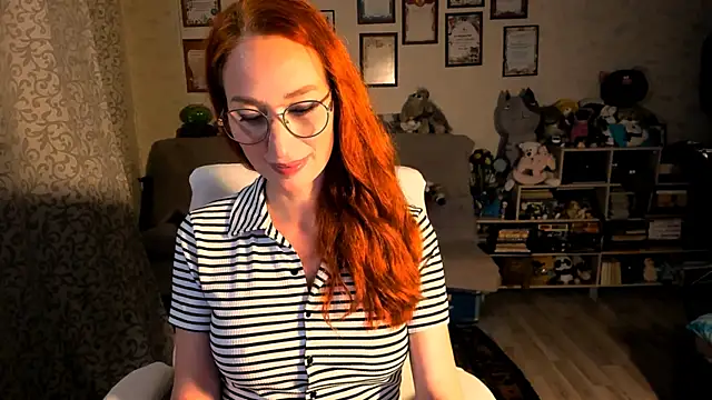 Snapshot of red_rocco chatting on October 29, 2025, 5:12 pm red rocco online show from October 29, 2025, 5:12 pm