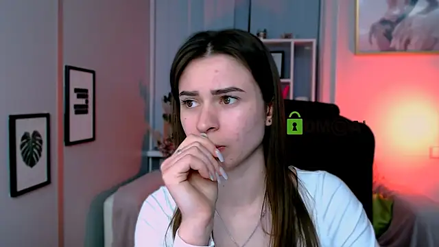 Snapshot of flora_ri chatting on January 31, 2025, 8:54 pm flora ri online show from January 31, 2025, 8:54 pm