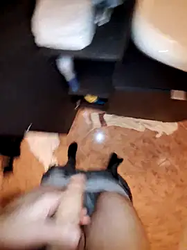 Snapshot of Speedyx0 chatting on February 18, 2025, 9:31 pm Speedyx0 online show from February 18, 2025, 9:31 pm