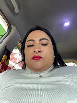 Miia Jazmin online show from April 8, 2026, 12:17 pm