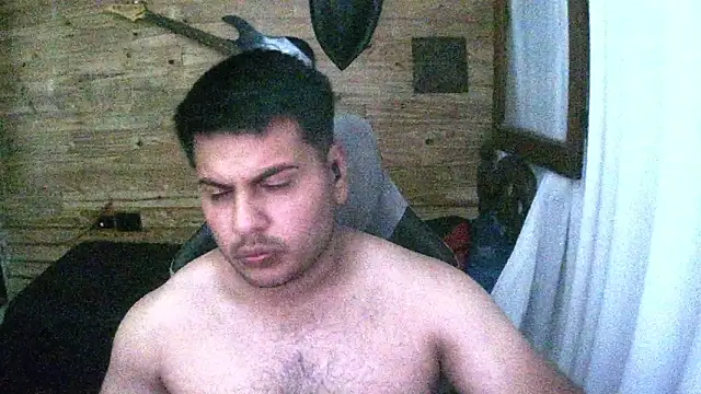 Nicolinoar01 online show from January 18, 2026, 5:00 am