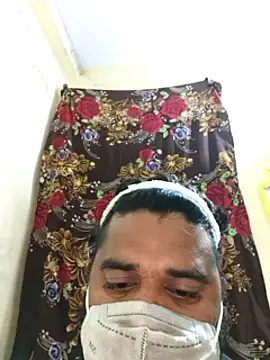 Snapshot of Raziv_komal143 chatting on February 18, 2025, 11:52 pm Raziv komal143 online show from February 18, 2025, 11:52 pm