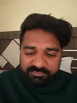 Snapshot of Raziv_komal143 chatting on March 7, 2025, 5:51 am Raziv komal143 online show from March 7, 2025, 5:51 am