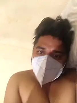 Snapshot of Raziv_komal143 chatting on March 5, 2025, 3:40 am Raziv komal143 online show from March 5, 2025, 3:40 am