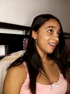 Zoe Sweett18 online show from April 8, 2026, 12:23 am