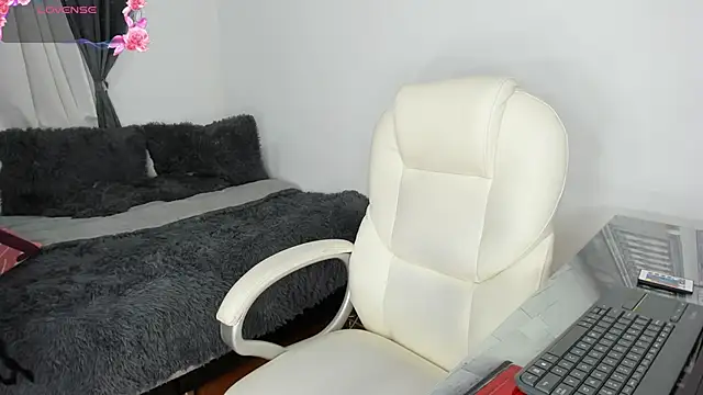 ashanty b5 online show from November 2, 2025, 2:27 am