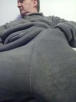 Paolo7619 online show from November 28, 2025, 5:29 am