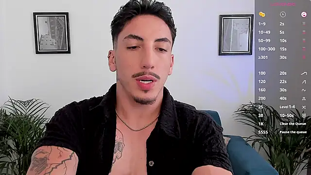 Snapshot of dylanspencer28 chatting on March 13, 2025, 9:16 pm dylanspencer28 online show from March 13, 2025, 9:16 pm