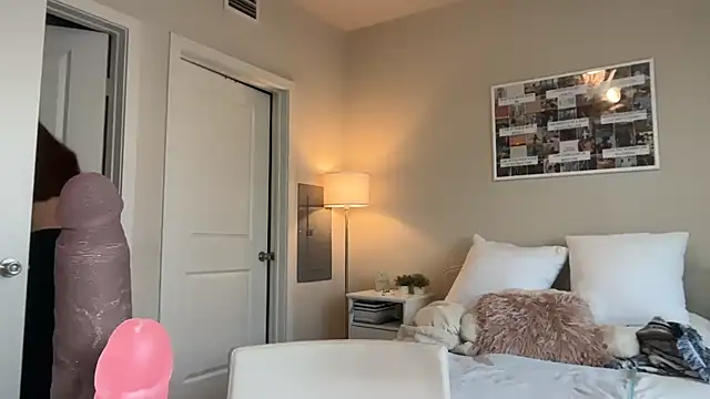 graciesmith27 online show from February 26, 2026, 7:14 pm