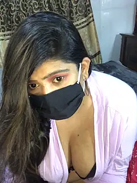 Snapshot of Lovely_WINDI chatting on February 27, 2025, 5:37 pm Lovely WINDI online show from February 27, 2025, 5:37 pm