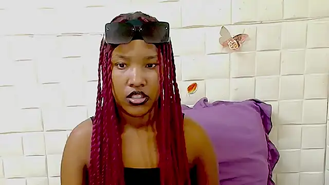 EroticSexyPrada online show from March 26, 2026, 6:06 pm