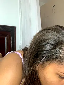 madell online show from October 31, 2025, 2:30 am