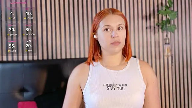 Snapshot of Sophie_new25 chatting on November 8, 2025, 1:14 pm Sophie new25 online show from November 8, 2025, 1:14 pm