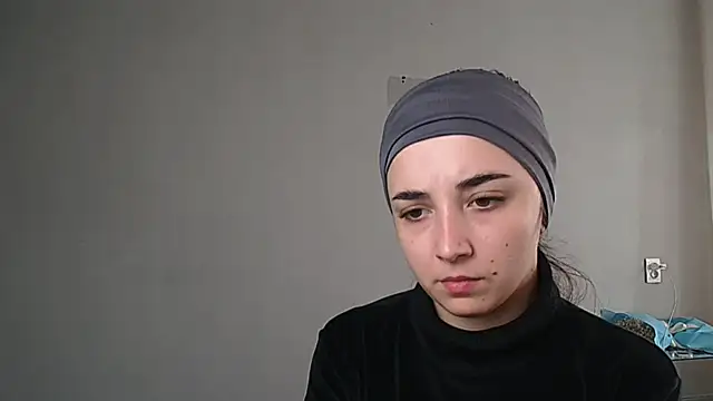 Eva Gloryy online show from November 25, 2025, 11:32 am