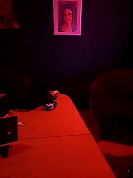 bobbuilder77pl online show from February 25, 2025, 11:37 pm