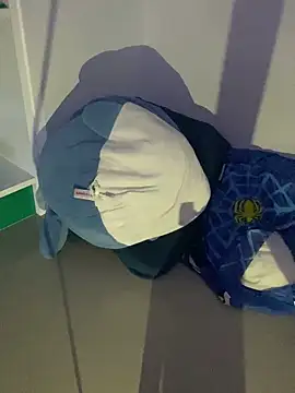 Snapshot of chanentino2 chatting on February 15, 2025, 10:00 pm chanentino2 online show from February 15, 2025, 10:00 pm