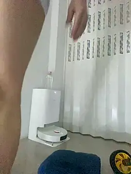 Snapshot of chanentino2 chatting on February 11, 2025, 7:27 pm chanentino2 online show from February 11, 2025, 7:27 pm