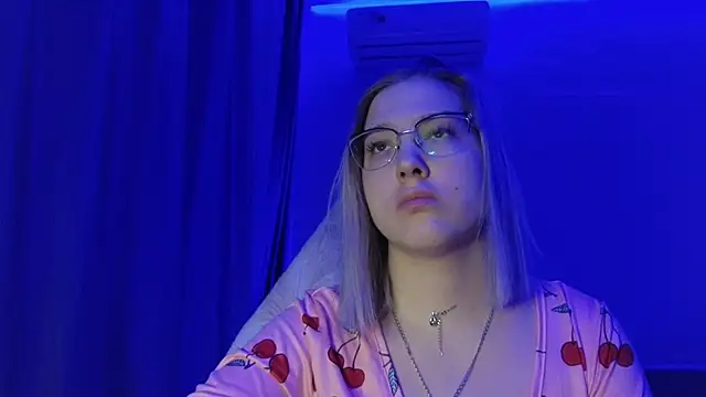 Snapshot of HotBrandyX chatting on January 13, 2026, 11:25 am HotBrandyX online show from January 13, 2026, 11:25 am