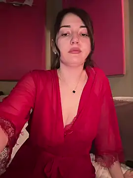 sweetflowers69 online show from June 18, 2026, 7:52 pm