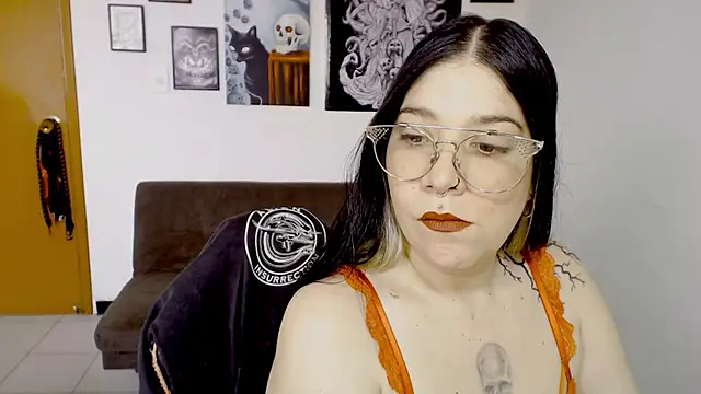 sharonnleon online show from February 7, 2026, 4:59 pm