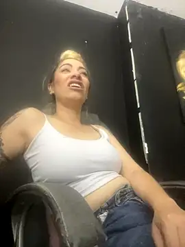 Snapshot of viktoria_davis_ chatting on September 10, 2025, 11:48 pm viktoria davis online show from September 10, 2025, 11:48 pm