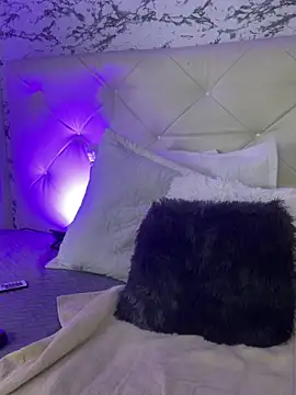 Snapshot of viktoria_davis_ chatting on February 28, 2025, 1:37 am viktoria davis online show from February 28, 2025, 1:37 am