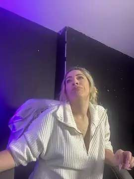 Snapshot of viktoria_davis_ chatting on March 5, 2025, 1:42 am viktoria davis online show from March 5, 2025, 1:42 am