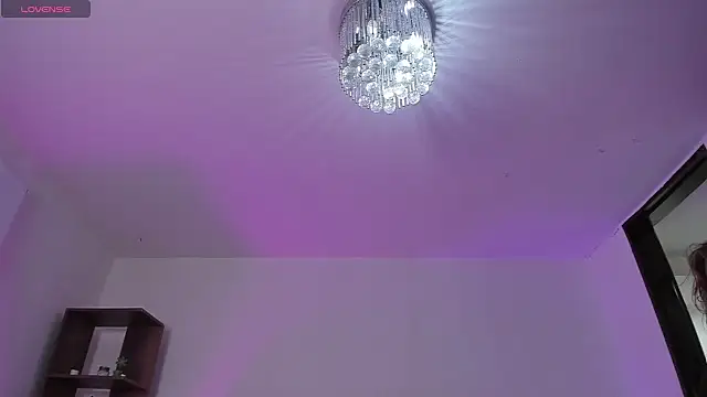 Snapshot of Dayana__Ospina chatting on March 14, 2025, 3:36 pm Dayana Ospina online show from March 14, 2025, 3:36 pm