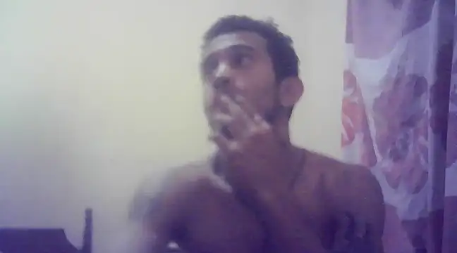 Snapshot of EstebanAkyLu chatting on January 17, 2025, 9:28 pm EstebanAkyLu online show from January 17, 2025, 9:28 pm