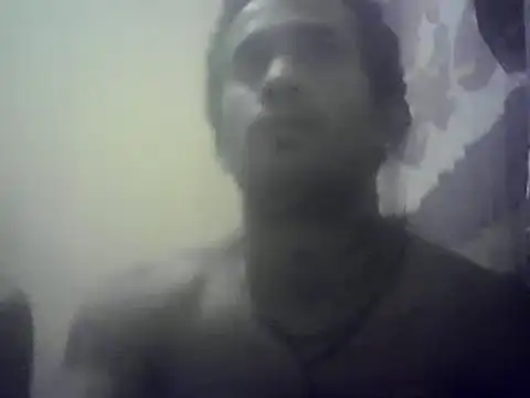 Snapshot of EstebanAkyLu chatting on February 15, 2025, 5:28 pm EstebanAkyLu online show from February 15, 2025, 5:28 pm