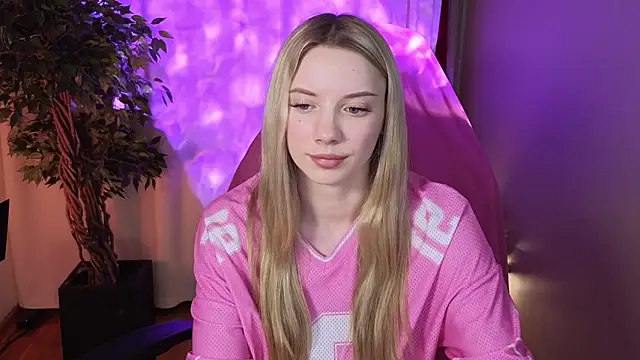 katt  y online show from April 17, 2026, 5:10 am