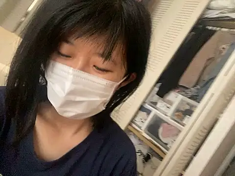 Snapshot of riri_riri_jp chatting on September 15, 2025, 6:14 am riri riri jp online show from September 15, 2025, 6:14 am