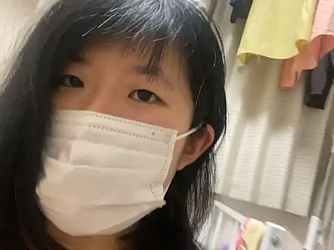 Snapshot of riri_riri_jp chatting on September 16, 2025, 11:33 am riri riri jp online show from September 16, 2025, 11:33 am