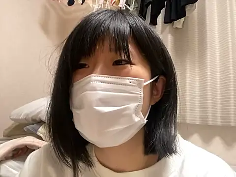 Snapshot of riri_riri_jp chatting on November 10, 2025, 9:47 am riri riri jp online show from November 10, 2025, 9:47 am