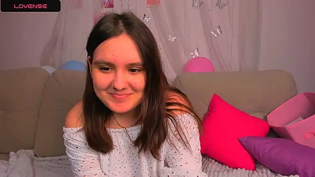 Chelsy Berry online show from February 2, 2025, 10:35 am