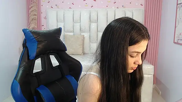 Snapshot of shalon_diaz_s chatting on November 10, 2025, 1:16 pm shalon diaz s online show from November 10, 2025, 1:16 pm