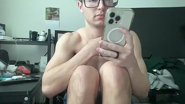 Snapshot of ryan_28747 chatting on January 13, 2026, 6:23 pm ryan 28747 online show from January 13, 2026, 6:23 pm