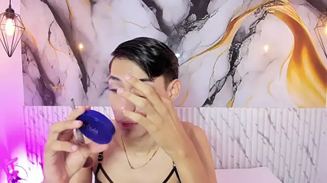 Snapshot of JackeOwens chatting on December 3, 2025, 11:53 am JackeOwens online show from December 3, 2025, 11:53 am