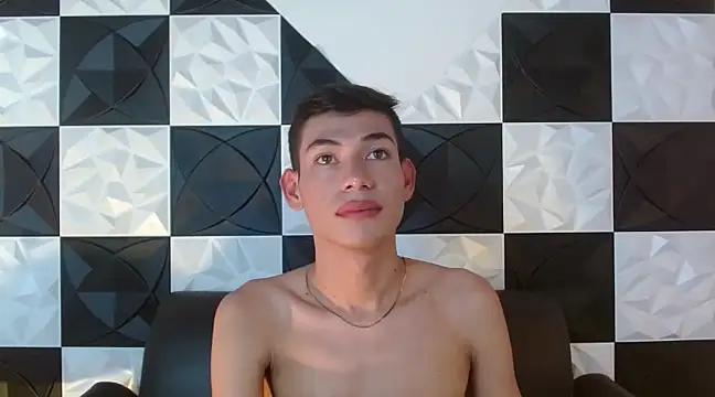 Snapshot of JackeOwens chatting on February 19, 2025, 7:37 pm JackeOwens online show from February 19, 2025, 7:37 pm