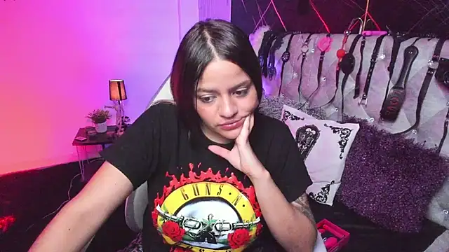 victoria  floyd online show from June 5, 2026, 3:11 am