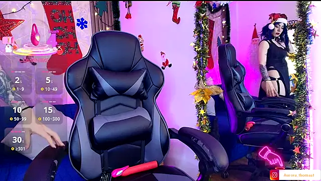 Aurora thomas  1 online show from December 14, 2025, 3:02 am